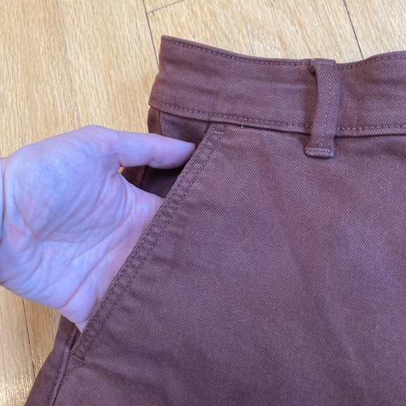 Everlane shorts in redwood color, size 0 - Picture 4 of 12
